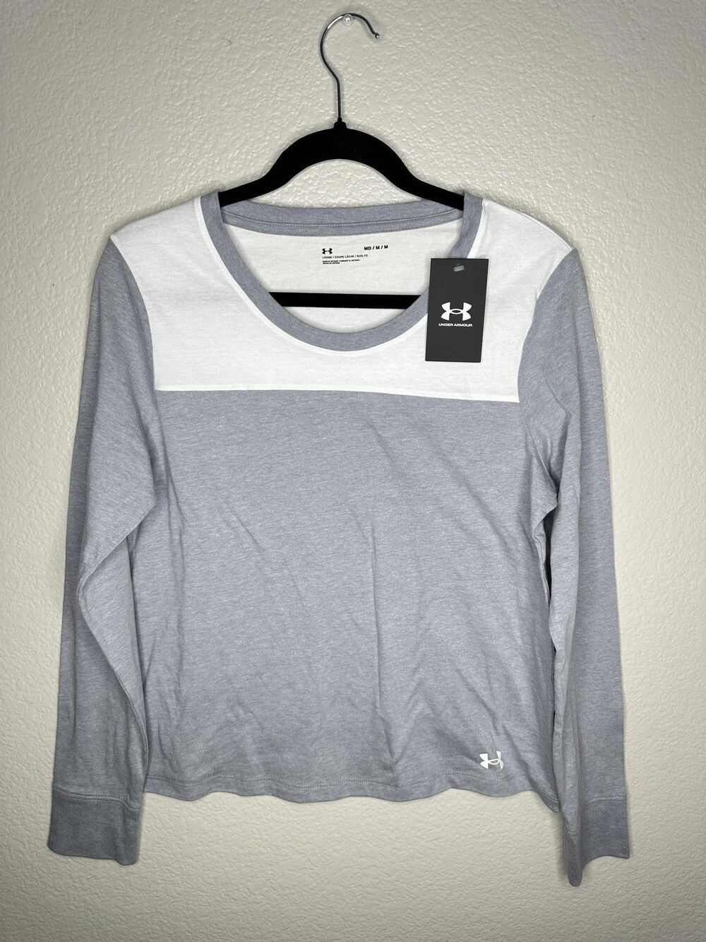 Under Armour Shirt Womens XL Gray Colorblock Long Sleeve Scoop Neck Relaxed Fit